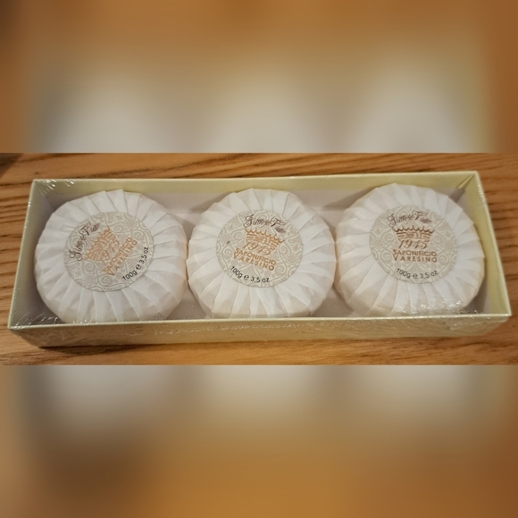 NIB Saponificio Varesino Rose & Lemon Hand Body Skin Soap Bath Trio Gift Box - Picture 3 of 5